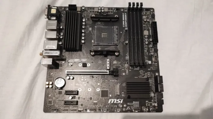 Placa mãe mais b550m pro vdh wifi 