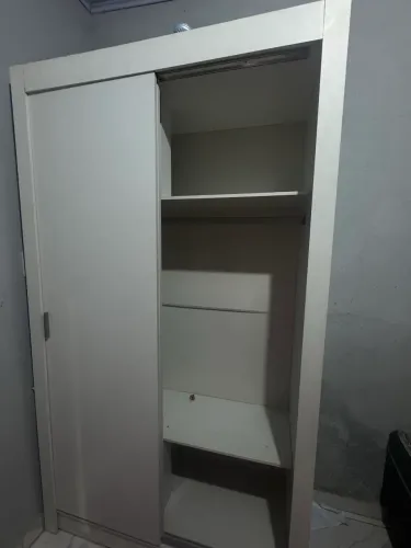 Guarda-roupa com 2 porta de correr