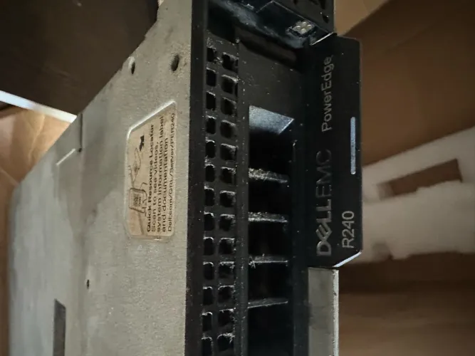 Servidor Dell R240