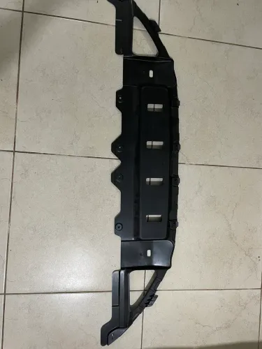 Defletor inferior do para choque dianteiro original  Cruze anos 2012 a 2014 