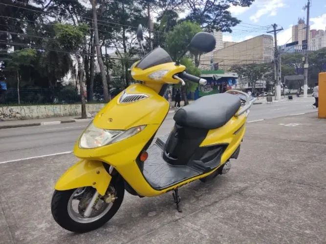 Suzuki Burgman AN 125 2009