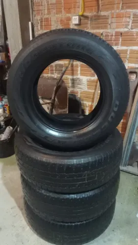 Kit 4  pneus Bridgestone 265/65R17