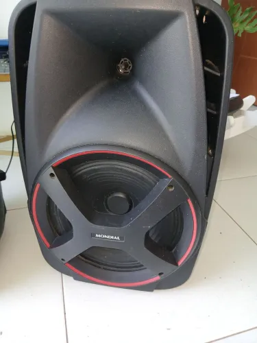 Caixa de som mondial 550w