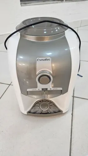 Bebedouro de água Esmaltec