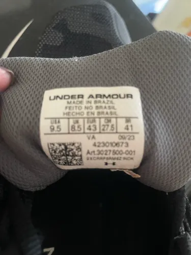 Tênis under armour 41