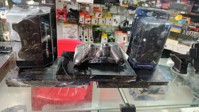 PS2 slim 10 jogos de brinde leitor ou memoria com garantia confira em nossas loja