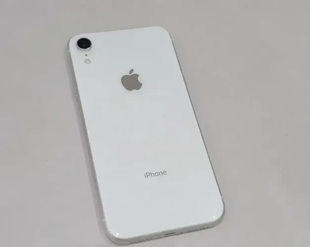 iPhone XR