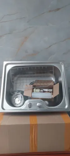Cuba cozinha sem uso, tamanho não deu certo.