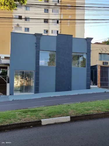 Casa para Locação em Presidente Prudente, MARISTELA, 4 dormitórios, 1 suíte, 4 banheiros, 