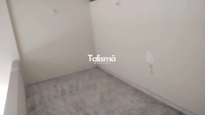 VÃO LIVRE - 230M2 - CENTRO DE TABOÃO - FÁCIL ACESSO ÔNIBUS E METRO - LOCAÇÃ