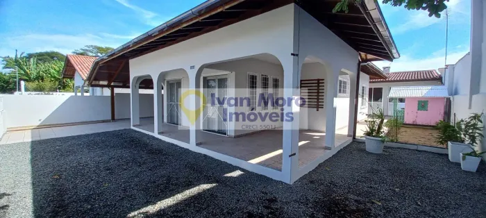 Casa Aluguel Anual em Daniela Florianopolis SC