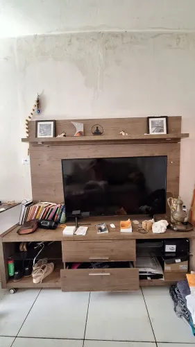 Painel Rack para TV até 55" com Iluminação Embutida - Ótimo Estado