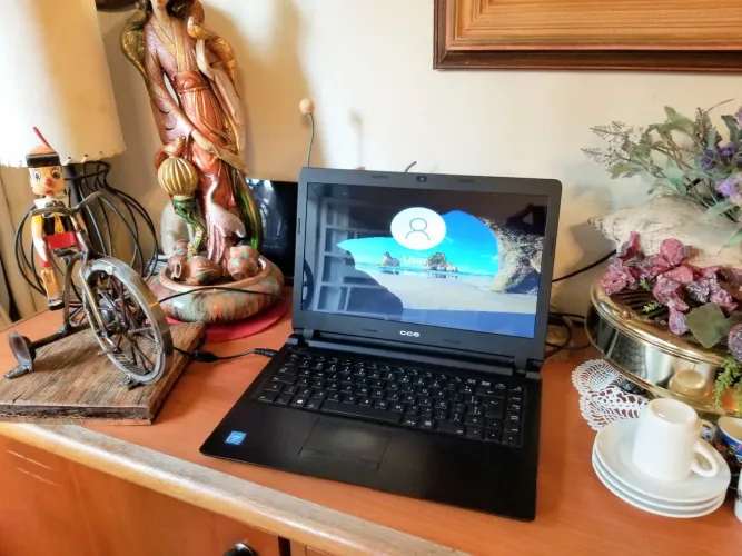 Notebook Win Windows 10 e SSD ( Oportunidade) 