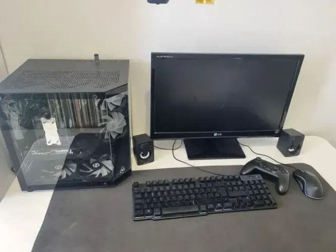 PC Gamer COMPLETO Roda Tudo + Monitor 22 + SSD 1.8TB + Fonte Gigabyte Gold