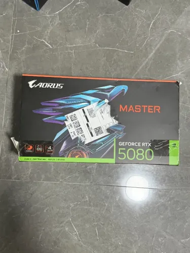 Placa de vídeo AORUS GeForce RTX 5080 MASTER 16 GB