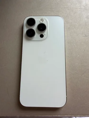 iPhone 15 Pro 256GB Bateria 89% COM CAIXA usado