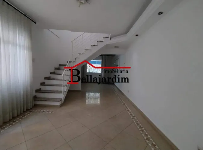Sobrado Residencial 176m² para Locação, Bairro Jardim, Santo André/SP.