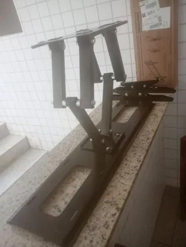 Vendo suporte para TV