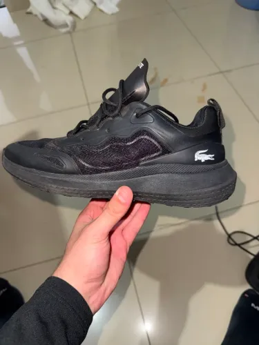 Tenis usado estado de novo