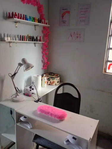 NAILS DESIGNER