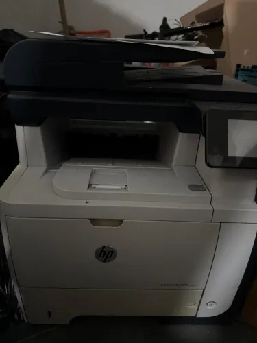 Multifuncional hp laserjet m521