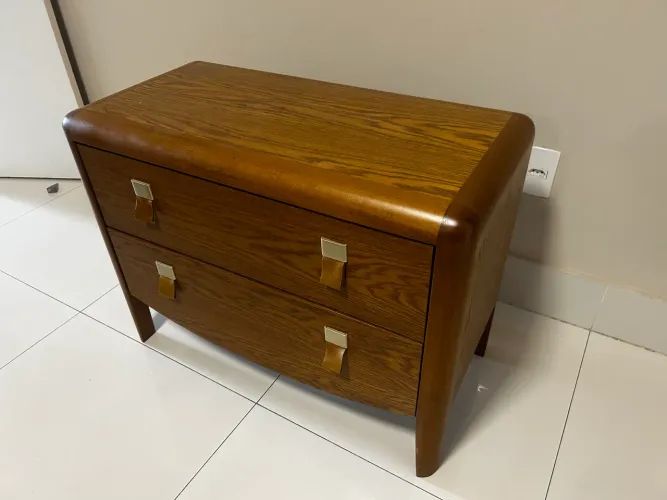 Mesa de Cabeceira Roma