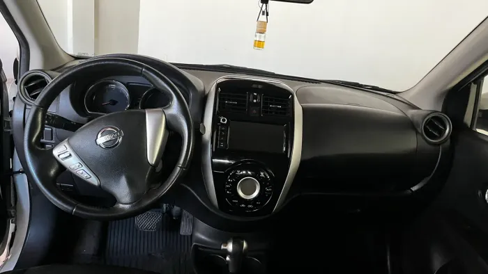Nissan Versa SL 1.6 16V Flexstart 4P Aut. 2019