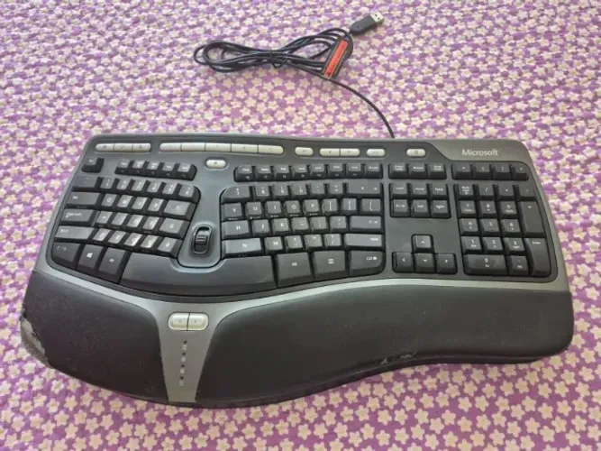 TECLADO ERGONÔMICO MICROSOFT - CONFORTO + PRODUTIVIDADE 
