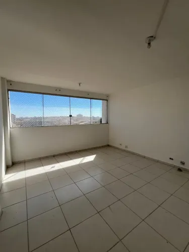 Sala Comercial com 2 Salas e Banheiro
