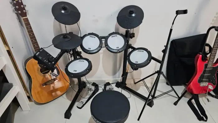 Bateria Eletrônica Portátil Aroma TDX-18 - Completa