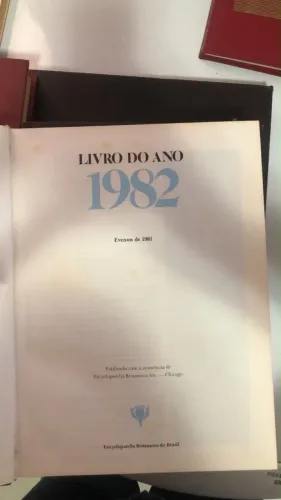 Coleção de livros antigos Atlas