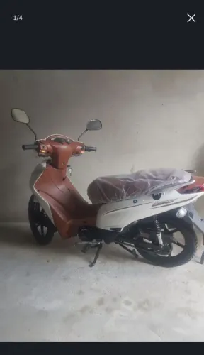 Moto nova apenas 3km rodados 