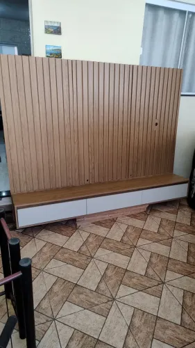 Painel para TV com Rack grande