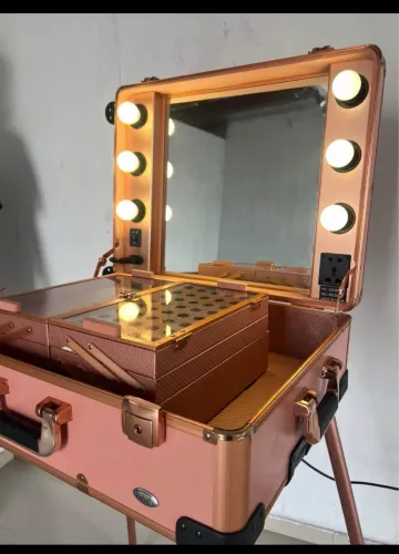 Maquiagem maleta camarim