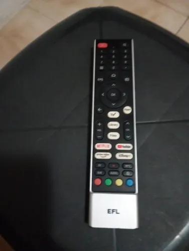 Tv 43 polegadas marca efl comprada em Dezembro