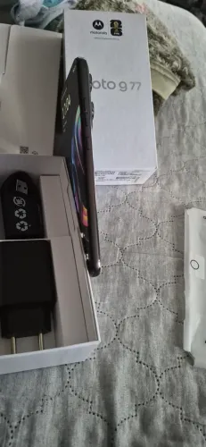 Moto g 77 menos de um mês de uso pra sair rápido 