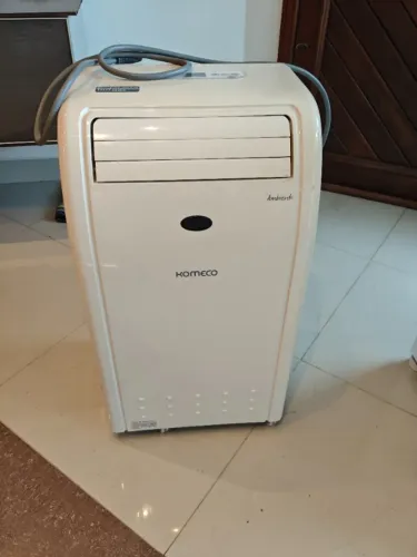Ar condicionado Portatil Komeco Quente e Frio  127V 
