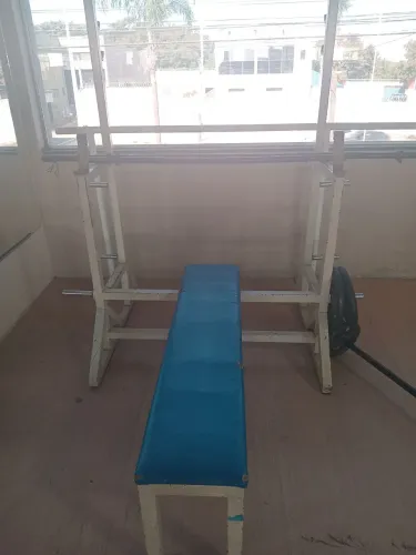Lote aparelhos musculação