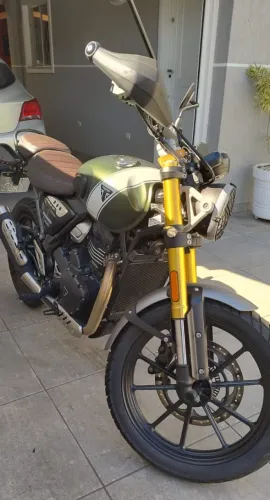 SCRAMBLER 400X 2025