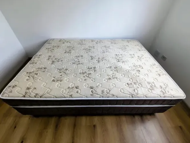 Conjugado Base e Cama de Casal Umaflex