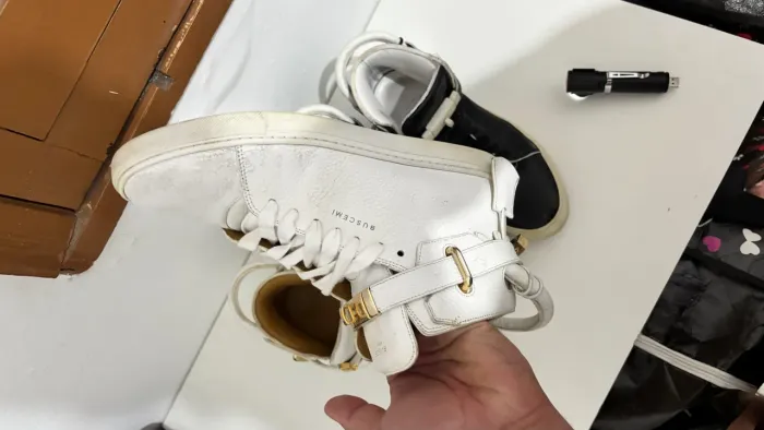 Tênis de grife BUSCEMI modelo 100MM ORIGINAL em couro legítimo 