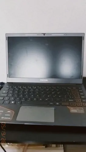 Notebook novo zerado usado 2 vezes apenas 
