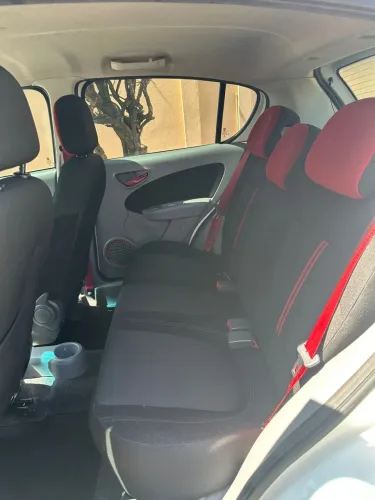 Fiat Palio Sporting 1.6 Flex 16V 5P 2015