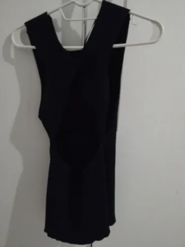 Blusa decote Costas