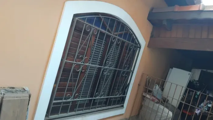 Grade de ferro para janela