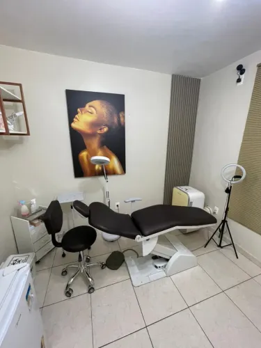 Vendo Maca elétrica para estética, dentista poltrona 