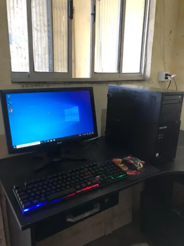 Core i5 + 8gb RAM + HD 500gb