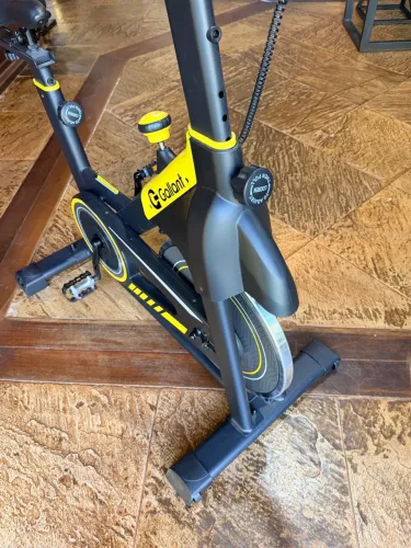 Bicicleta Spinning Gallant Elite Magnética 13 kg