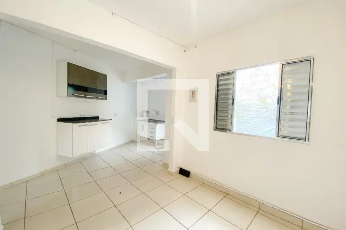 Casa à Venda - Alto da Lapa, 1 Quarto, 200 m2