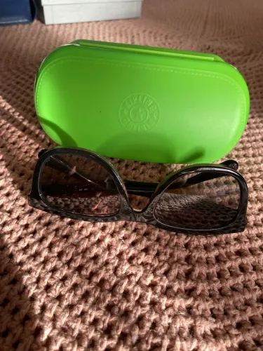 Óculos de Sol Kipling